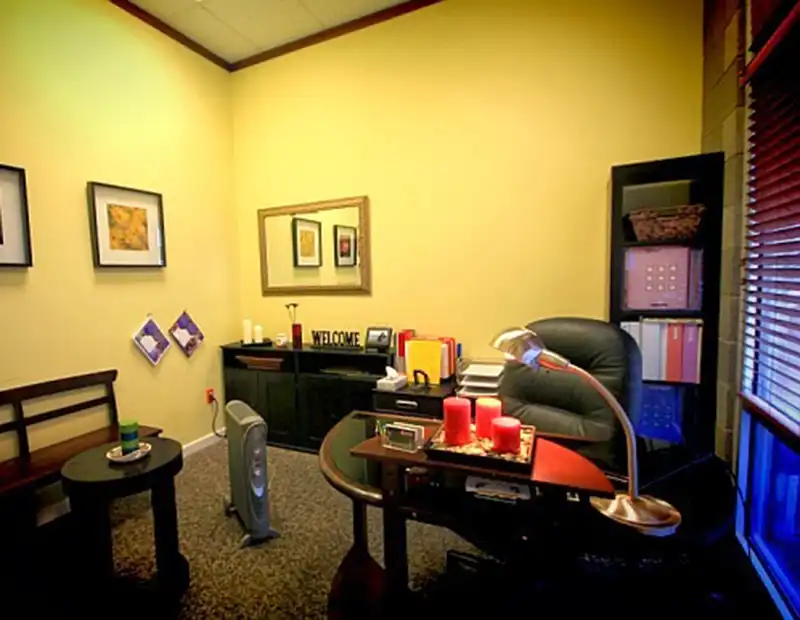 Office bellevue at True Bellevue Chiro Image