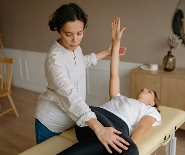 spinal decompression at at Bellevue True Chiropractic Bellevue Image