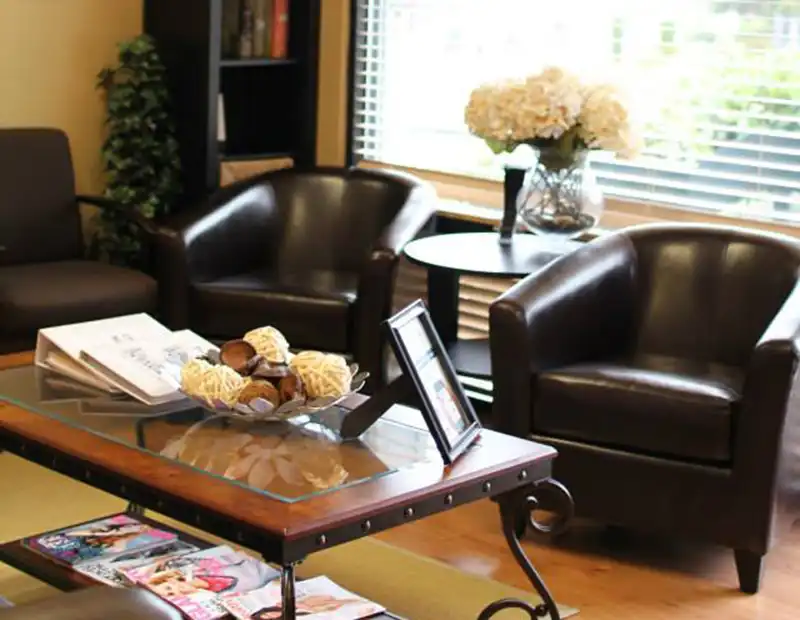 Office bellevue at True Bellevue Chiro Image